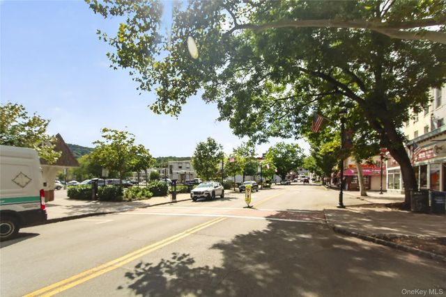 20 S Broadway 305, Nyack, NY 10960