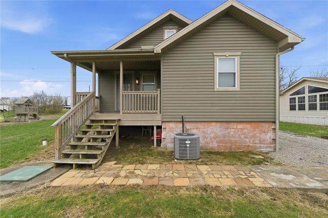 3703 52nd, New Brighton, PA 15066