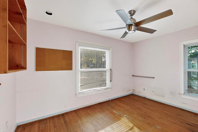 2065 S Farola Drive, Dallas, TX 75228