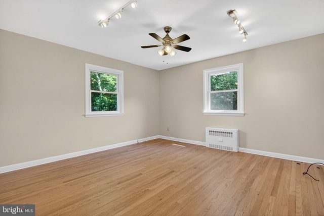311 OAK AVE, Cherry Hill, NJ 08002