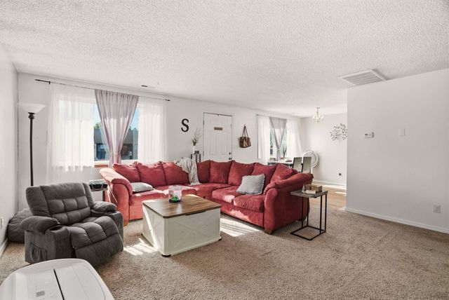 316 N Silver Lake Ave, Medical Lake, WA 99022