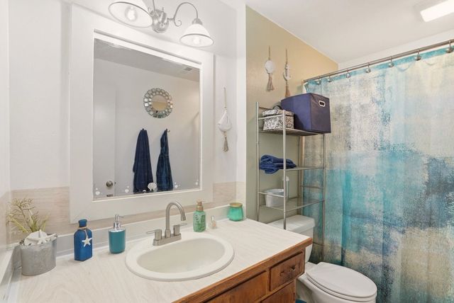 316 N Silver Lake Ave, Medical Lake, WA 99022