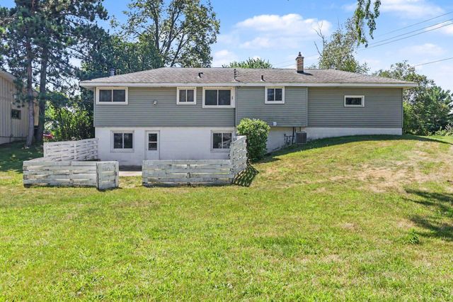 217 Dawn Avenue, Shoreview, MN 55126