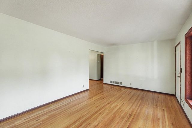 217 Dawn Avenue, Shoreview, MN 55126