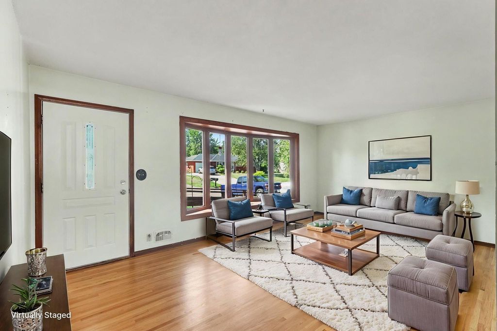 217 Dawn Avenue, Shoreview, MN 55126 — photo 4