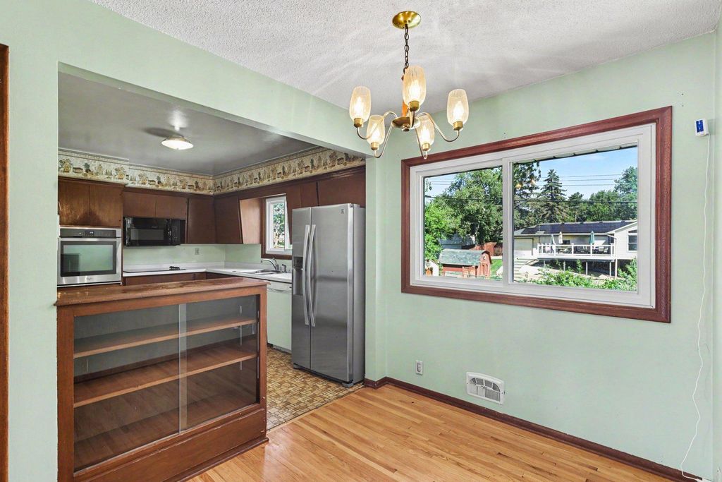 217 Dawn Avenue, Shoreview, MN 55126 — photo 5