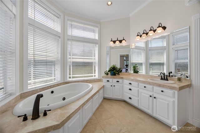 5822 Northridge Drive, Snohomish, WA 98290