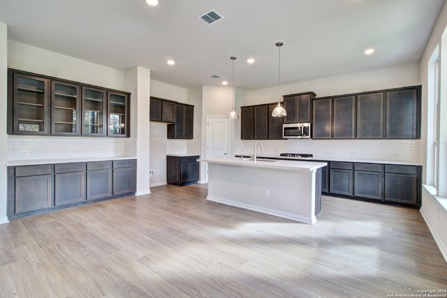 836 Little Pebble, New Braunfels, TX 78130