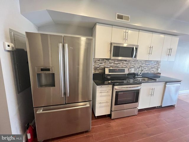 615 N 11TH ST, Philadelphia, PA 19123