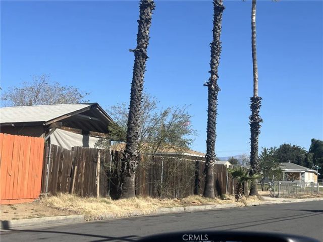 8970 Williams, Fontana, CA 92335