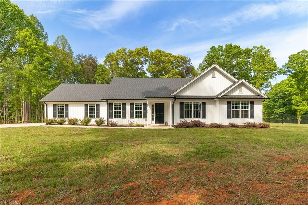 7527 McGee Road, Rural Hall, NC 27045