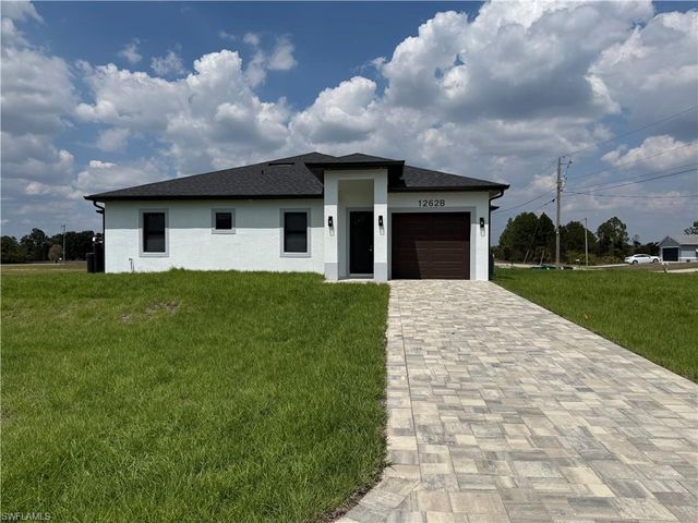 1262 Best AVE, Fort Myers, FL 33913