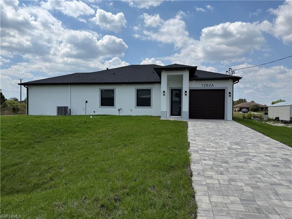 1262 Best AVE, Fort Myers, FL 33913