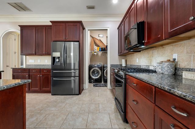 2381 Hadley Crossing Court, Tallahassee, FL 32309