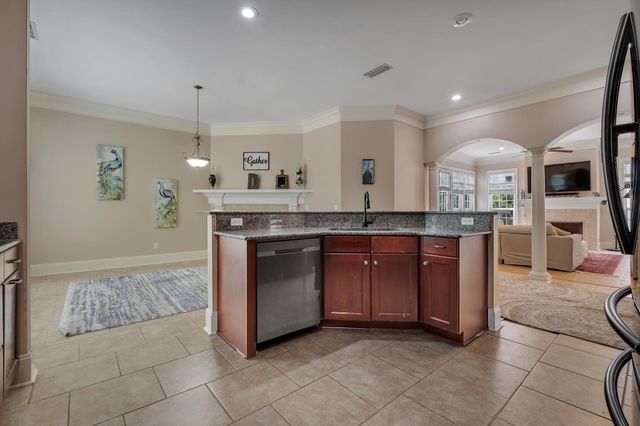2381 Hadley Crossing Court, Tallahassee, FL 32309