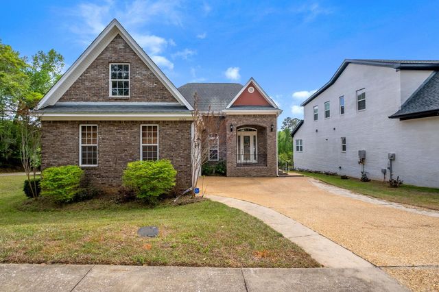 2381 Hadley Crossing Court, Tallahassee, FL 32309