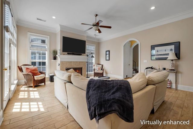 2381 Hadley Crossing Court, Tallahassee, FL 32309