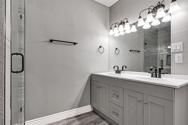 8005 Wiggins Street, Houston, TX 77029