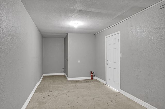 8005 Wiggins Street, Houston, TX 77029