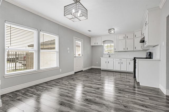 8005 Wiggins Street, Houston, TX 77029