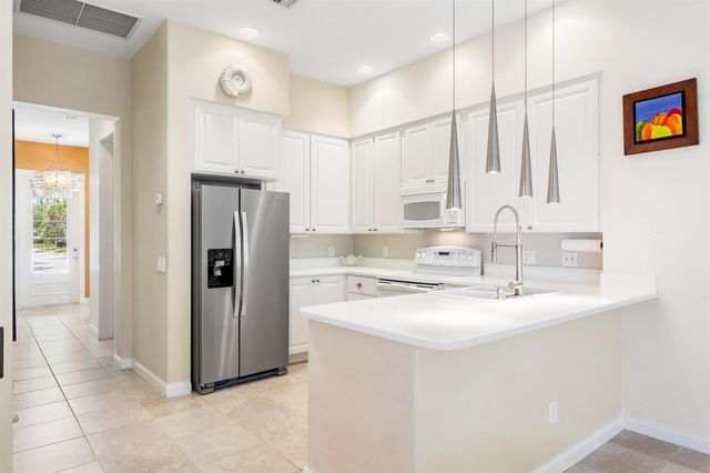 326 Caravelle Drive, Jupiter, FL 33458