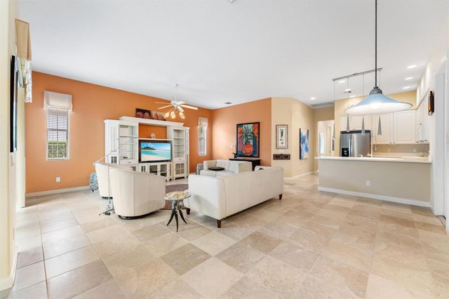 326 Caravelle Drive, Jupiter, FL 33458