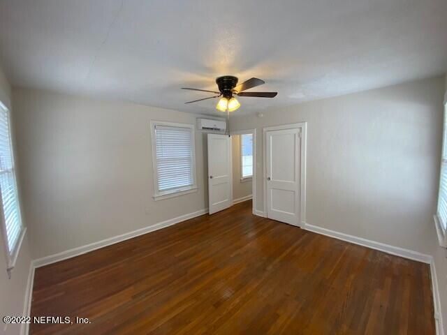 1641 LARUE Avenue 4, Jacksonville, FL 32207