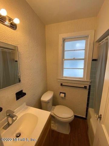 1641 LARUE Avenue 4, Jacksonville, FL 32207