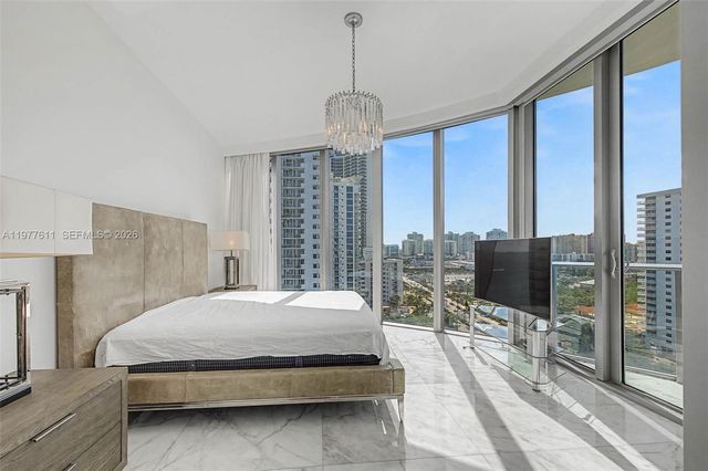17475 Collins Avenue 904, Miami Beach, FL 33160