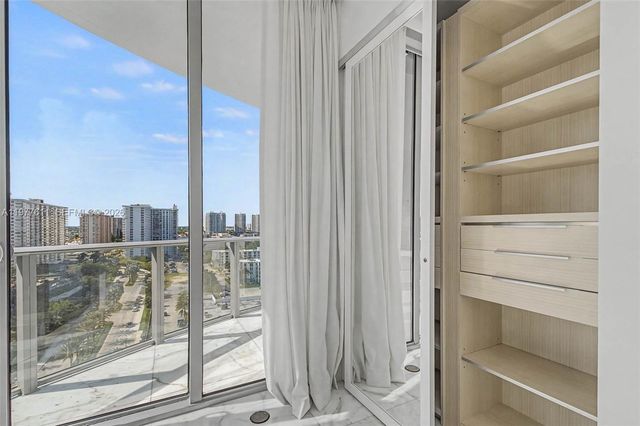 17475 Collins Avenue 904, Miami Beach, FL 33160