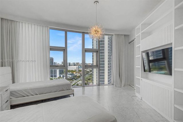 17475 Collins Avenue 904, Miami Beach, FL 33160