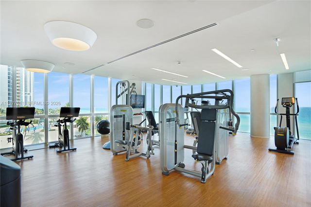 17475 Collins Avenue 904, Miami Beach, FL 33160
