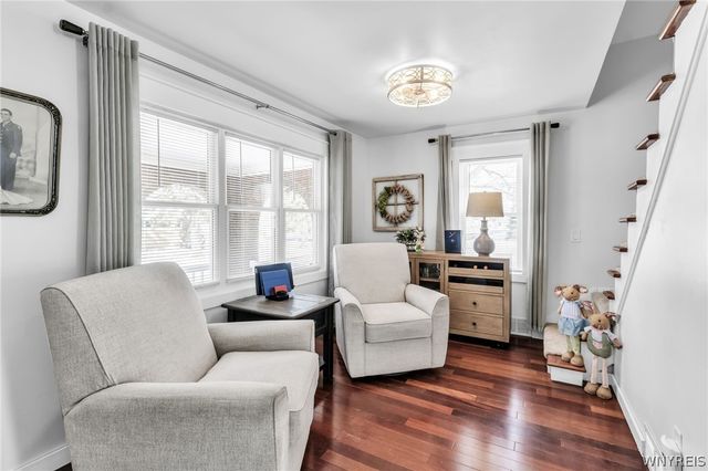 137 Emporium Avenue, West Seneca, NY 14224