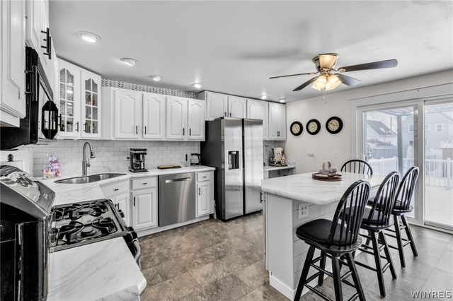 137 Emporium Avenue, West Seneca, NY 14224