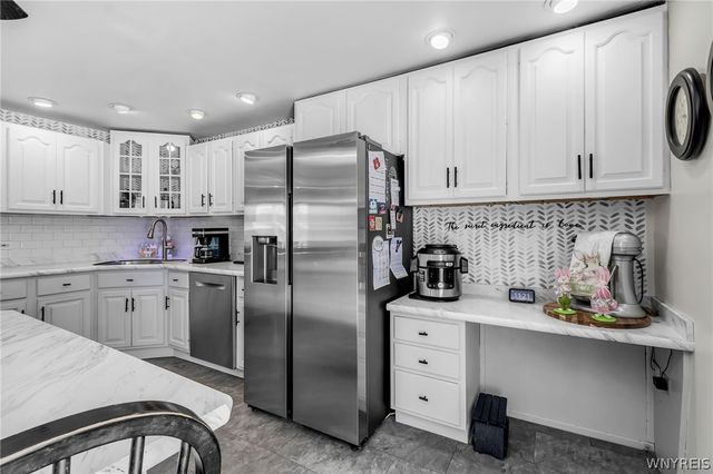 137 Emporium Avenue, West Seneca, NY 14224