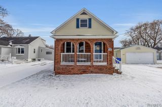 137 Emporium Avenue, West Seneca, NY 14224