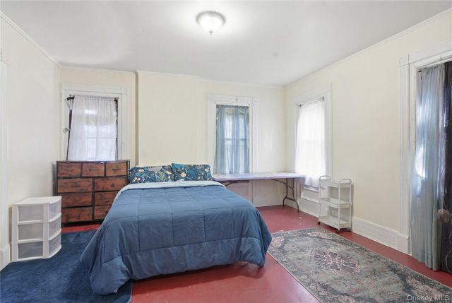 39 N Chestnut Street, New Paltz, NY 12561