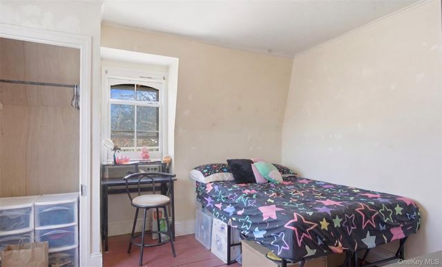 39 N Chestnut Street, New Paltz, NY 12561