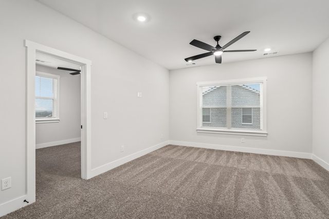 816 Hillock Trace, Lebanon, TN 37087