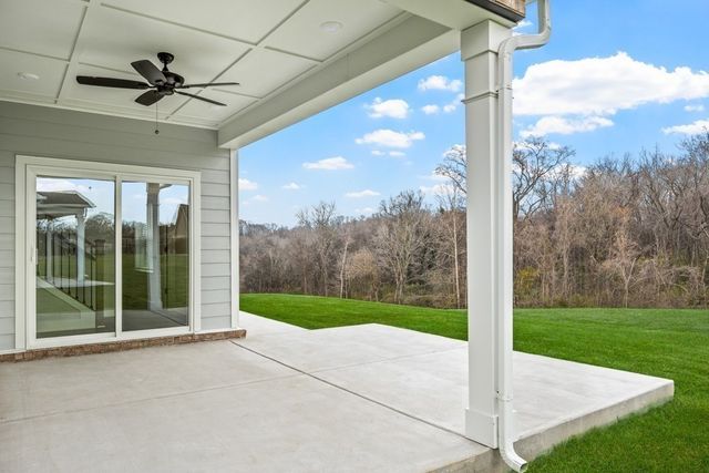 816 Hillock Trace, Lebanon, TN 37087