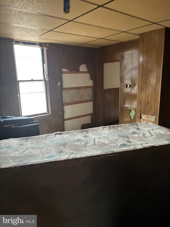 Image 8 of property listing at 107 OAKVIEW DR, Westernport, MD 21562