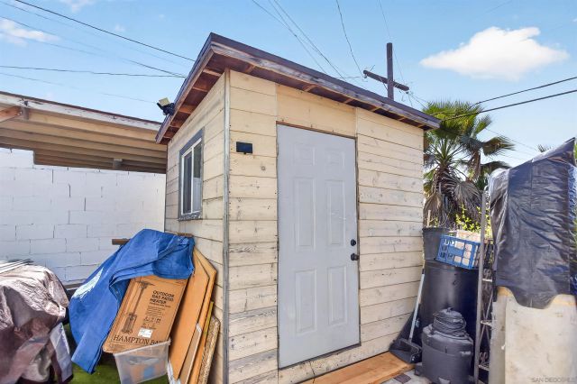 4165-4171 Epsilon St, San Diego, CA 92113