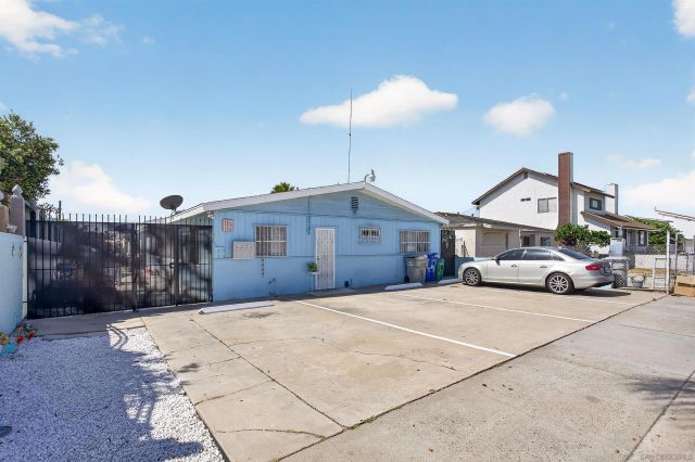 4165-4171 Epsilon St, San Diego, CA 92113
