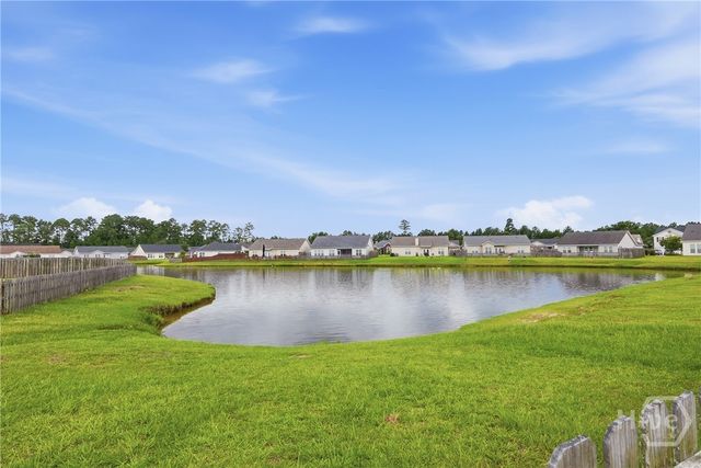 7 Bay Willow Court, Savannah, GA 31407