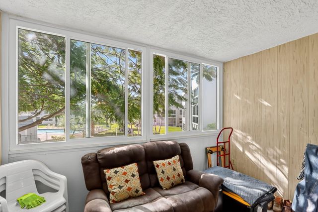 6650 Royal Palm Boulevard 203c, Margate, FL 33063