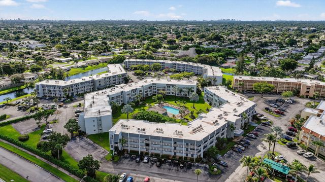 6650 Royal Palm Boulevard 203c, Margate, FL 33063