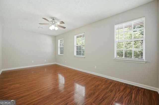 260 Barrington Drive E, Roswell, GA 30076