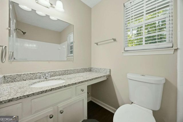 260 Barrington Drive E, Roswell, GA 30076