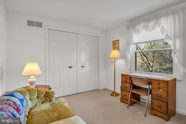 4098 W TILDEN RD, Harrisburg, PA 17112