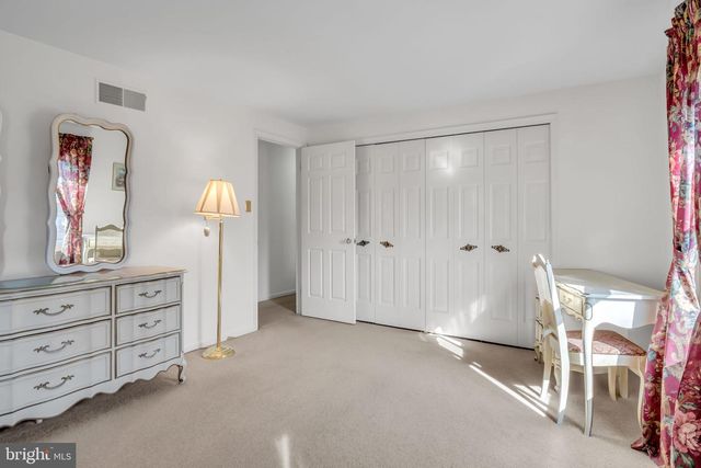 4098 W TILDEN RD, Harrisburg, PA 17112